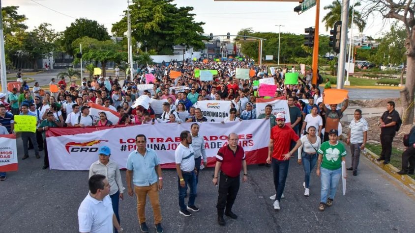 Los trabajadores Mostraron su apoyo a la iniciativa de reducir la jornada laboral.