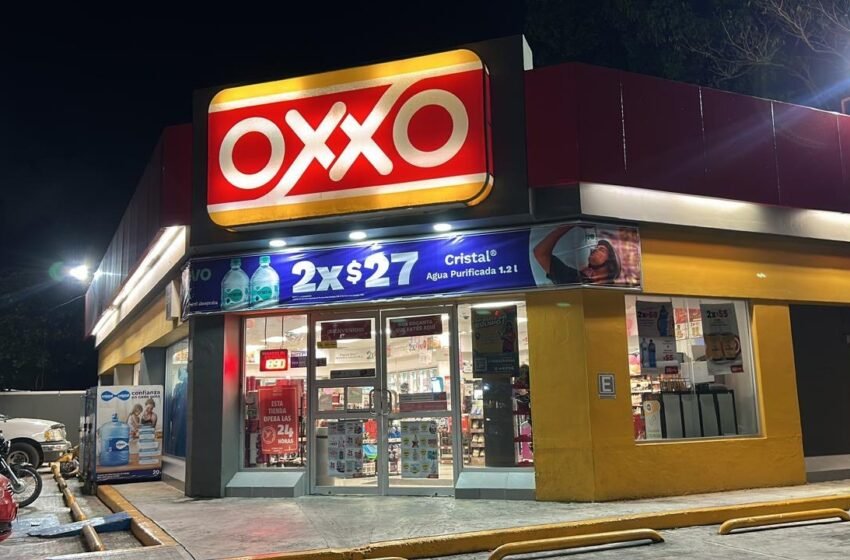 Asaltan tienda Oxxo en la Supermanzana 232 de Cancún; amagaron a empleadas con arma blanca