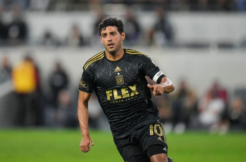  Carlos Vela se despide del fútbol profesional tras una destacada carrera internacional