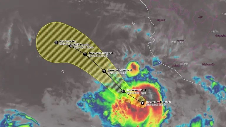  Huracán Barbara se fortalece a Categoría 1 frente a las costas del Pacífico