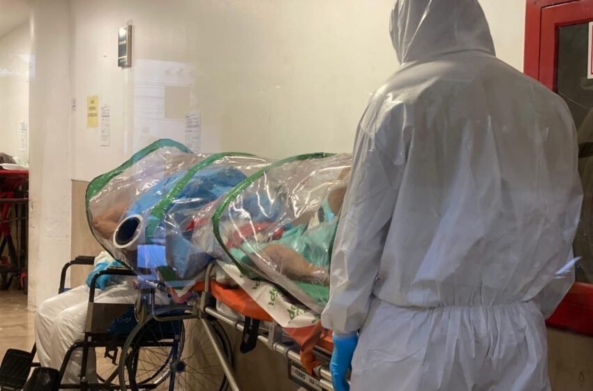 Confirman caso de viruela del mono; paciente fue ingresado al IMSS en cápsula aislante