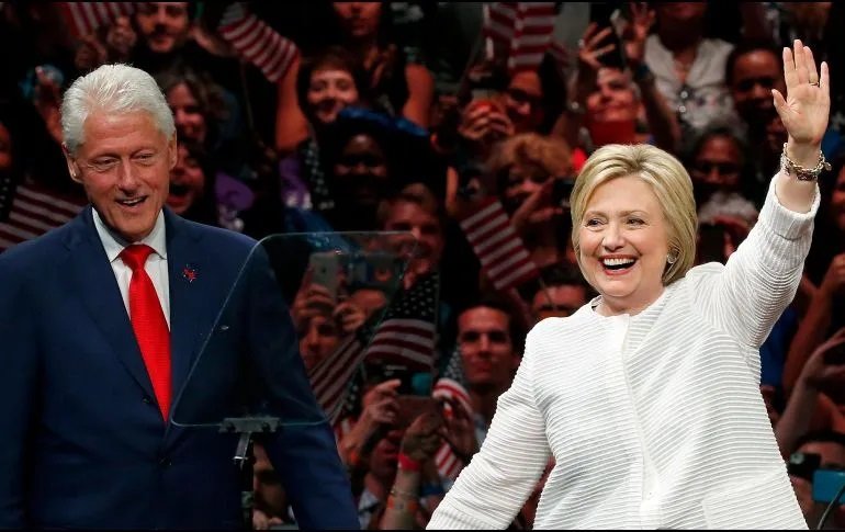 Bill y Hillary Clinton son citados a declarar en la investigación del caso Epstein en el Congreso de EE.UU.