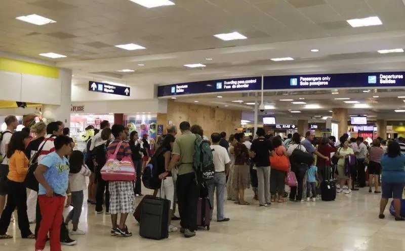  Aeropuerto de Cancún moviliza 20.4 millones de pasajeros entre enero y agosto de 2025