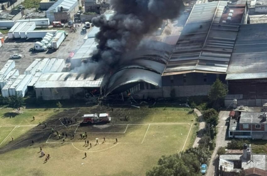  “Nos estamos desplomando”: revelan audio de los últimos segundos del avión que cayó cerca del Aeropuerto de Toluca