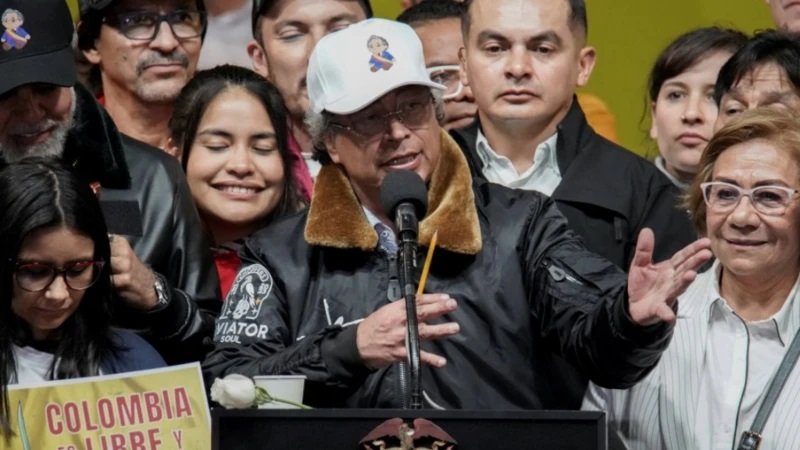  “Fue un honor hablar con el presidente de Colombia”: Trump y Petro conversan por teléfono y acuerdan reunirse en la Casa Blanca