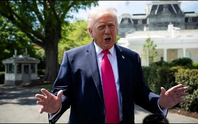  Donald Trump ordena destruir embarcaciones “sospechosas” en el estrecho de Ormuz y eleva tensión con Irán