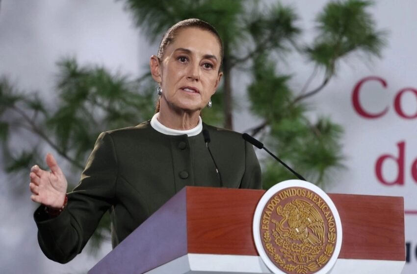  Sheinbaum promete atender demandas de trabajadores del IMSS y revisar desabasto de medicamentos